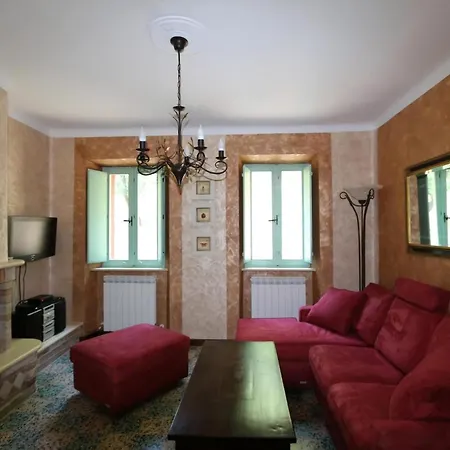 Vakantiehuis Casa Sacciofa In *