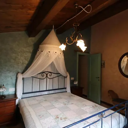Vakantiehuis Casa Sacciofa In *